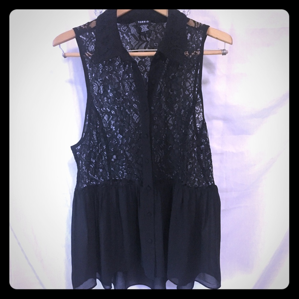Torrid Lace & Sheer Peplum Tank Top Blouse